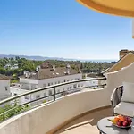 מלון דירות Molo Residences Boutique At Senorio מארבלה