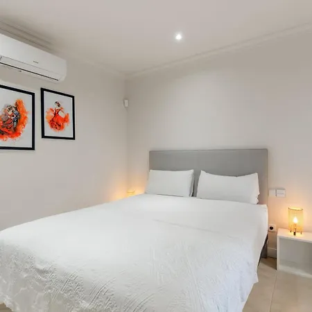 Molo Residences Boutique At Senorio Апарт-готель Марбелья
