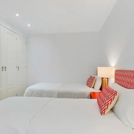 Molo Residences Boutique At Senorio מלון דירות 4*