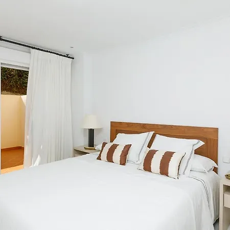 Molo Residences Boutique At Senorio מלון דירות