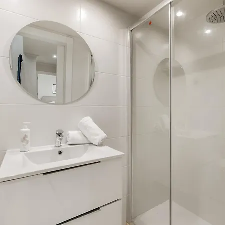 Molo Residences Boutique At Senorio Aparthotel 4*