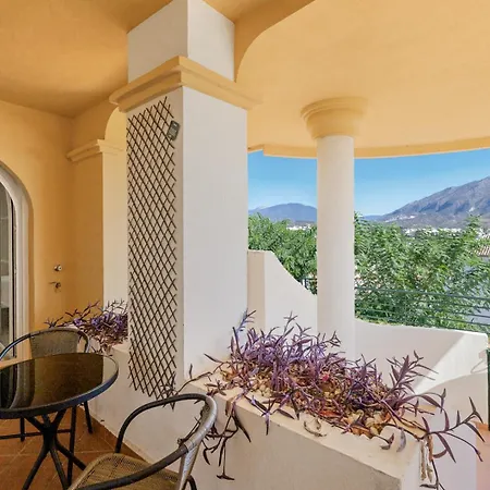 Molo Residences Boutique At Senorio