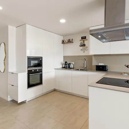 Molo Residences Boutique At Senorio Apartmanhotel