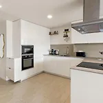 Molo Residences Boutique At Senorio Aparthotel