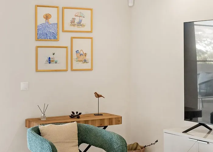 Molo Residences Boutique At Senorio